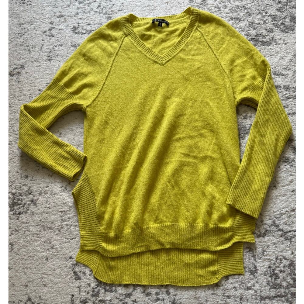 I.S. Studio 100% Cashmere Citron Yellow Long Sleeved Sweater Size Small